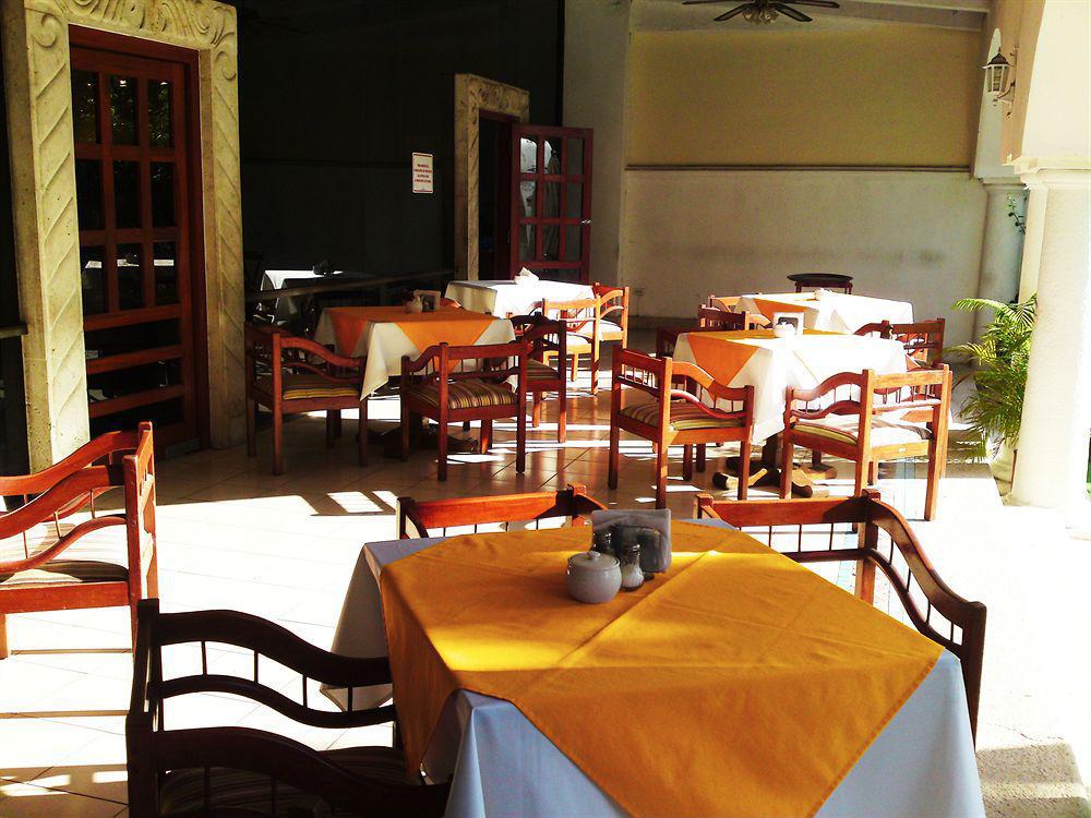 מרידה Hotel Montejo Palace מראה חיצוני תמונה